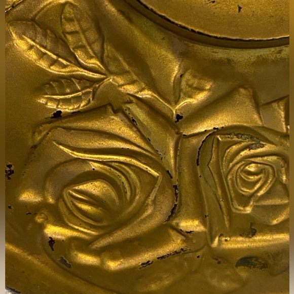 Antique 10.5” Goofas Glass Gold & Red Reverse Painted Plate Dish - Picture 5 of 5